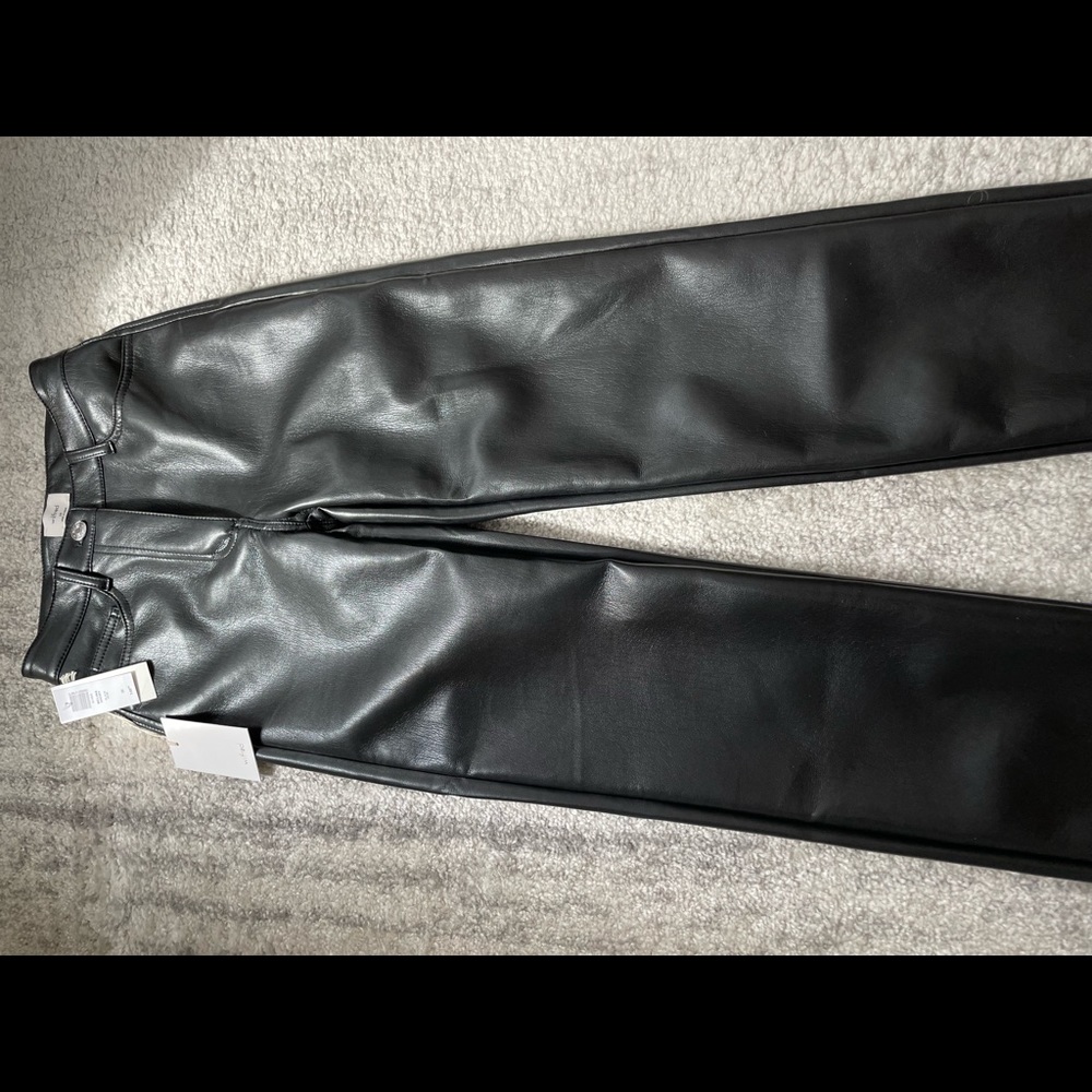 Wilfred - Melina short leather pants black